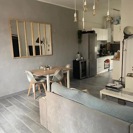 Apartament Very Nice 60M With Balcony On The Ground Floor *